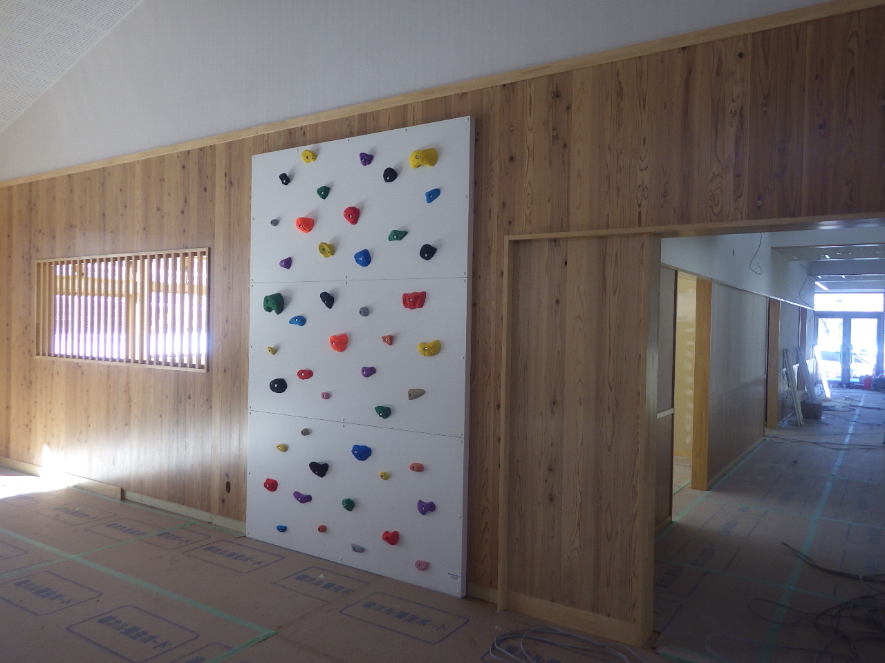 信州,上田,東御,サポートベンチ,観客席,ジャングルジム,ブランコ,鉄棒,遊具,公園施設製品,ワールドドリーム ドットコム