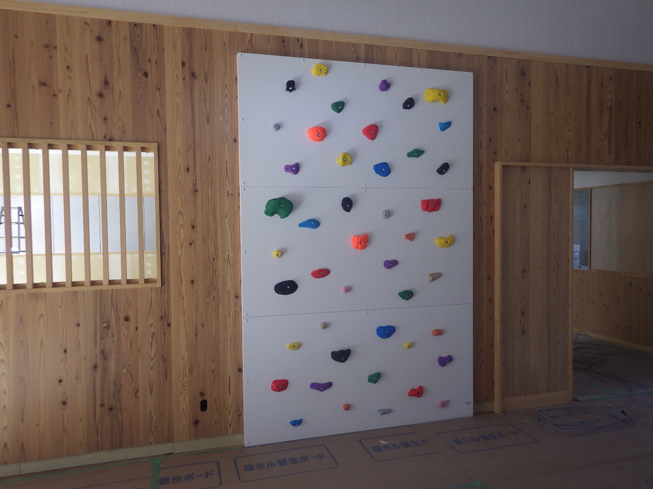 信州,上田,東御,サポートベンチ,観客席,ジャングルジム,ブランコ,鉄棒,遊具,公園施設製品,ワールドドリーム ドットコム